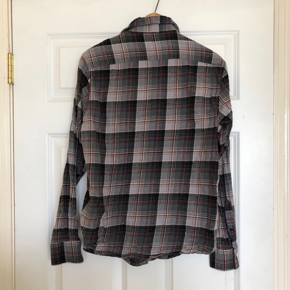 American Rag Plaid Gray Black Red Long Sleeve Button Shirt Men's Medium - Picture 2 of 11